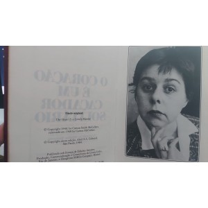 O Coração é um Caçador Solitário, Carson McCullers, Capa dura de luxo em Vermelho, Com Letras Douradas