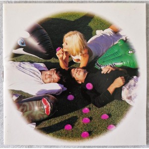 Cd Kid Abelha, Iê Iê Iê